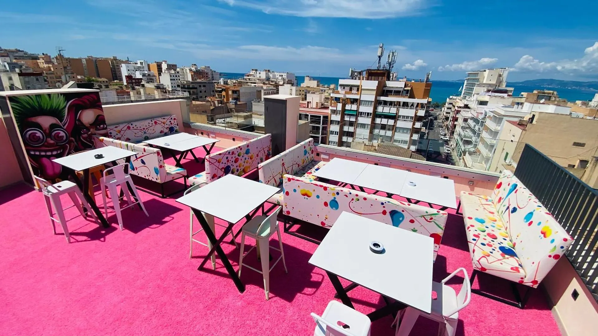 We Street Hostel - El Arenal-Albergue Juvenil El Arenal  Spanien
